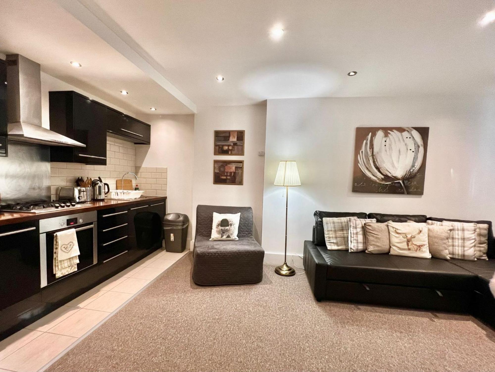 Modern South Kensington Apartment Лондон Екстер'єр фото